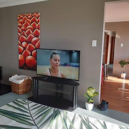 3 Bedroom Holiday Home In Prime Kaikoura Location! Экстерьер фото